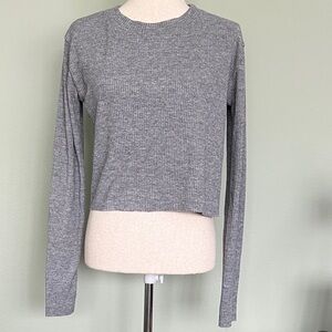 Rue Stiic Staples Heather Gray Ribbed Long-Sleeve Crop Top